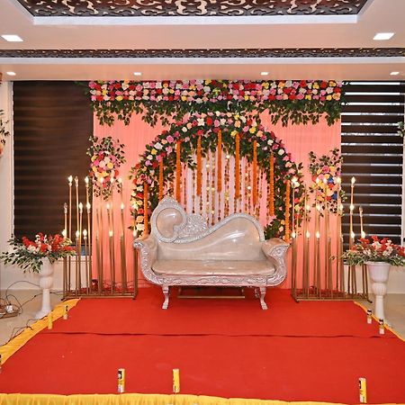 Hotel Maa Laxmi Palace Deoghar Exterior photo