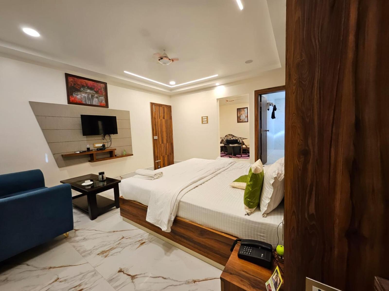 Hotel Maa Laxmi Palace Deoghar Exterior photo
