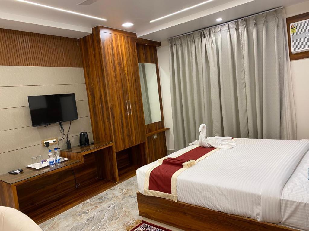 Hotel Maa Laxmi Palace Deoghar Exterior photo